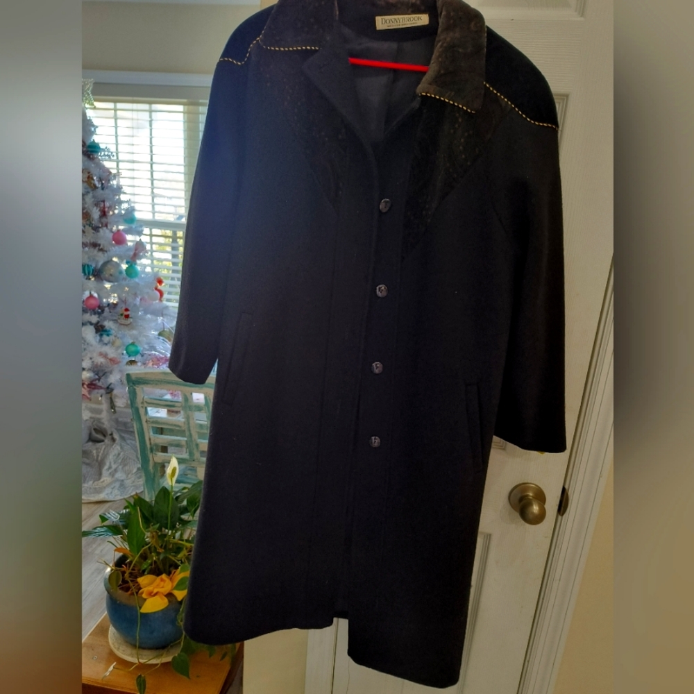 Danny Brook velvet And wool trench coat sz 12 P  petite vintage EUC